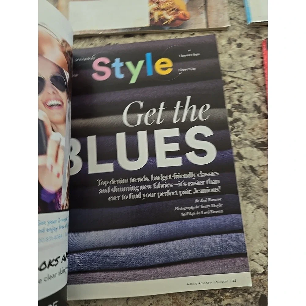 4 Family Circle‎ Magazines August- November 2016